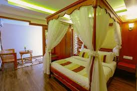 Luxury Houseboat Interiors with Scenic Views